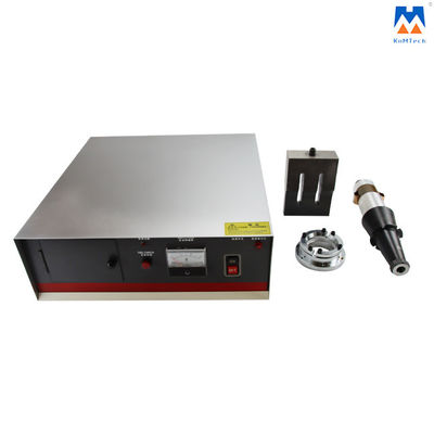 Máquina de solda 2.6KW ultrassônica com transdutor e chifre do gerador