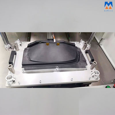 Máquina de solda de rebitação quente do ponto múltiplo para o painel de instrumento de Automative