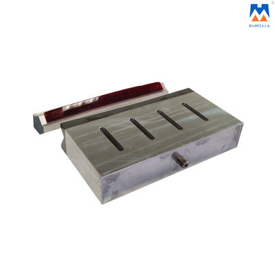 molde 15KHz ultrassônico de utilização de ferramentas ultrassônico de alumínio para a soldadura do plástico da luz do automóvel